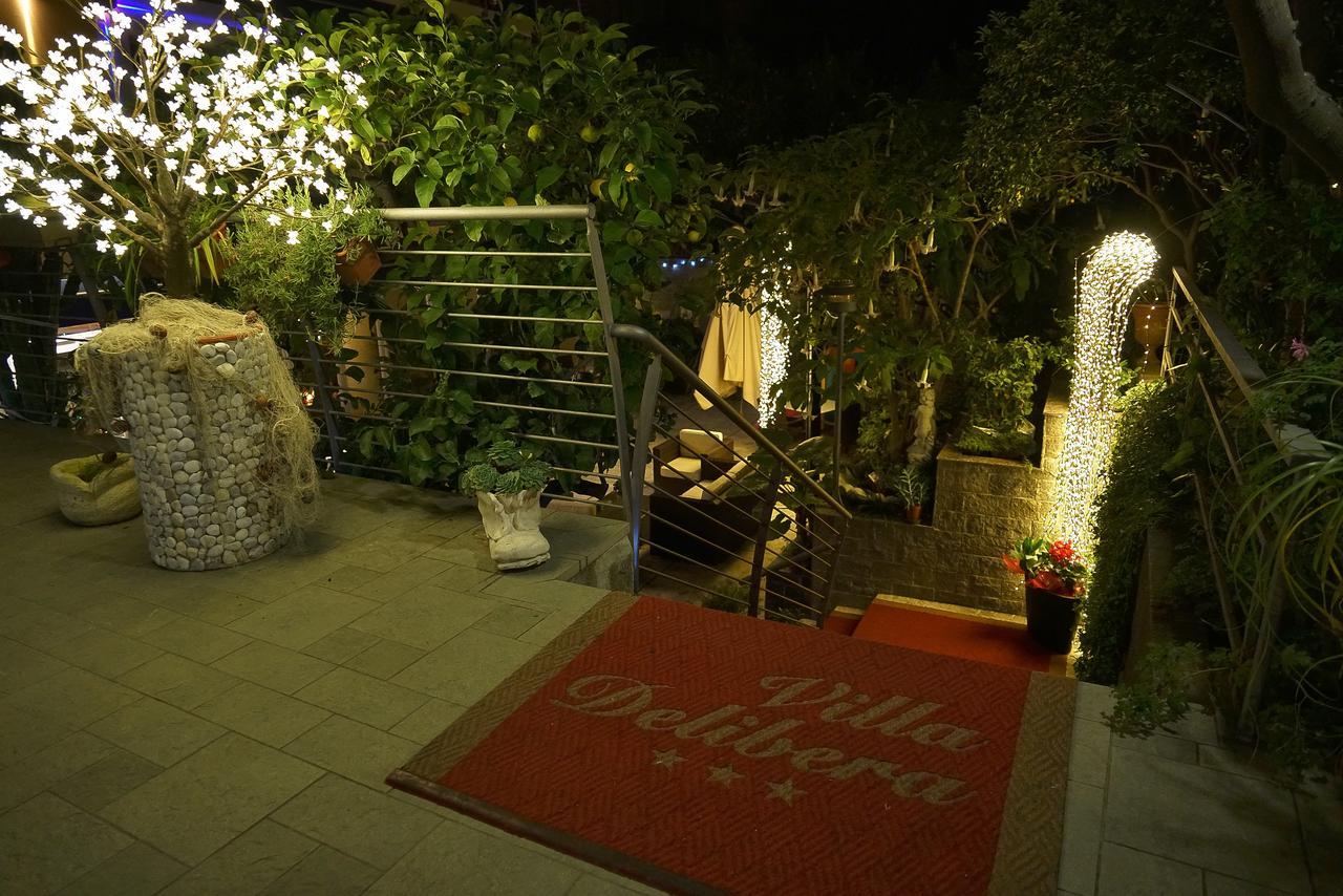 Hotel Villa Delibera Вараце Екстериор снимка